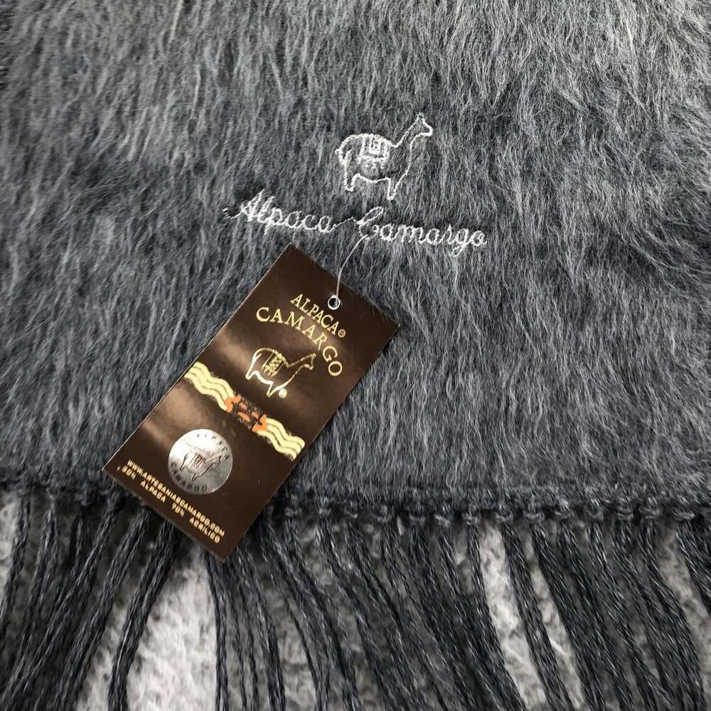 Alpaca Camargo Scarf Womens One Size Gray Alpaca Blend Fuzzy Knit Fringe Peru